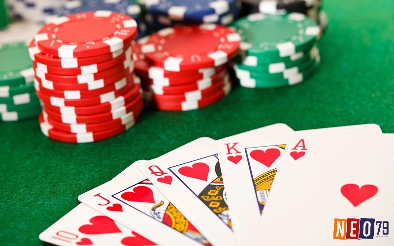 Luật chơi Poker quốc tế tại vòng Prelop