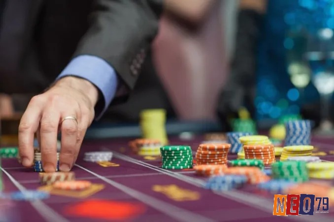 Thuật ngữ Poker về các hành động trong bàn chơi