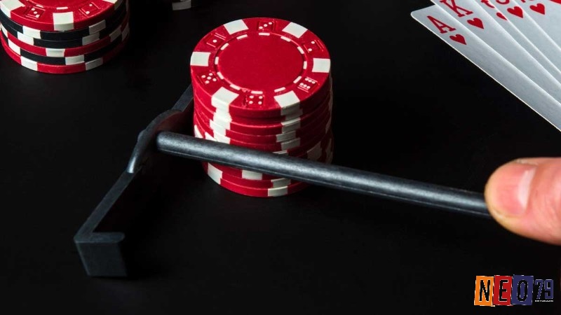 Phí Rake Poker có vai trò gì?