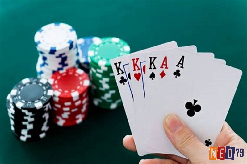 NEO79 chia sẻ các chiến lược chơi cực hay ở các vị trí trong Poker